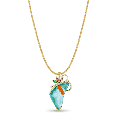 Linda Pendant Catherine Best Dev Pendant on a 18