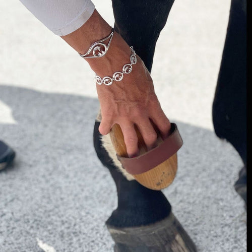 Belvoir Bangle Catherine Best 