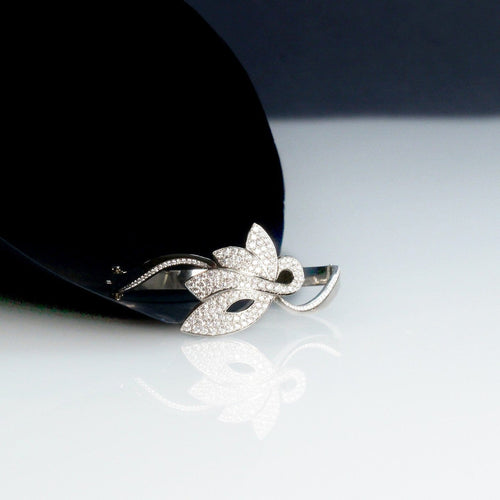 Flutterby Bangle Catherine Best Dev 